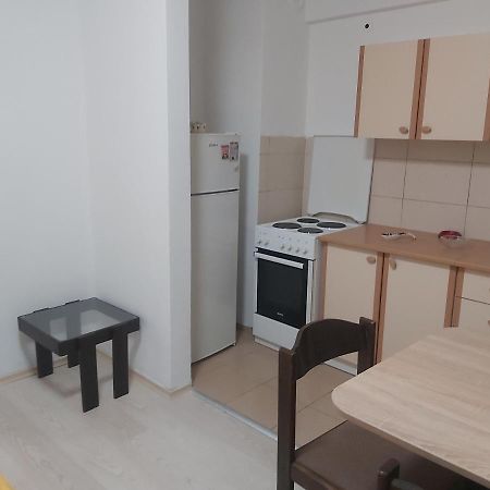 Mia Apartment Скопье Экстерьер фото