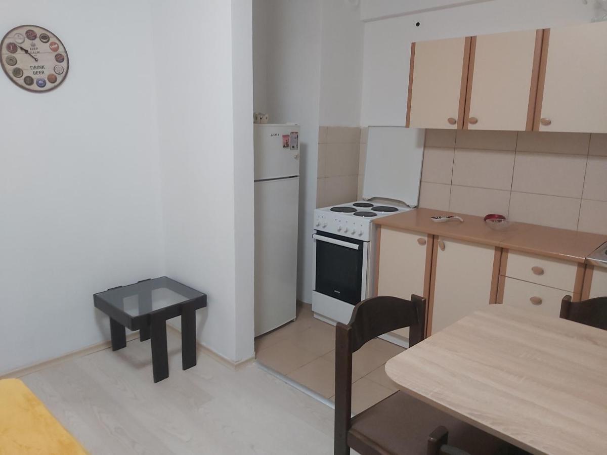 Mia Apartment Скопье Экстерьер фото
